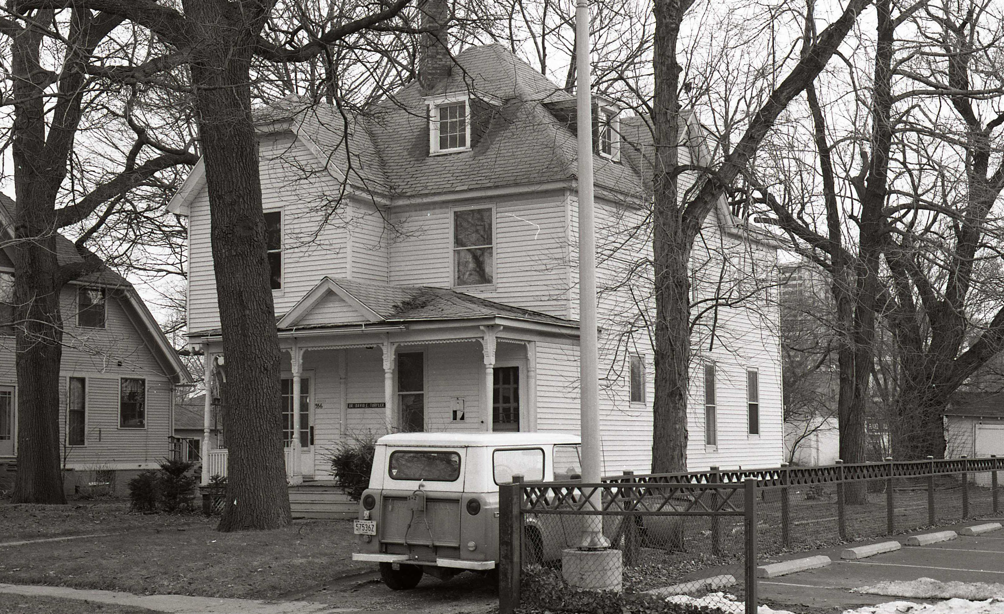 336 W Navarre Street